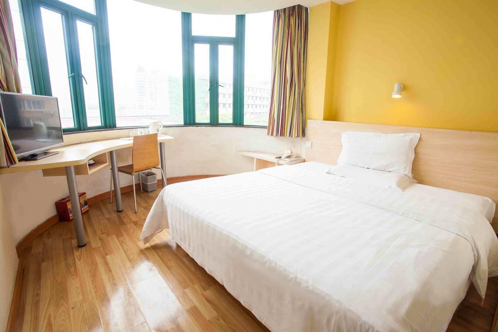7Days Inn Shenzhen Da Fen You Hua Cun Habitación foto